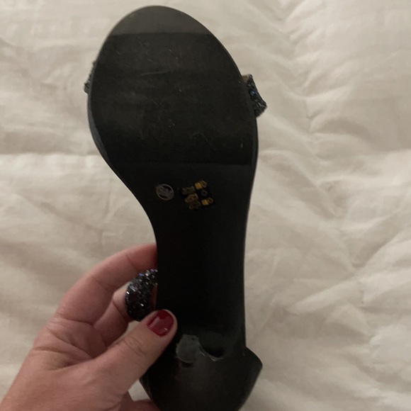 Chinese Laundry Heel’s - Picture 2 of 3